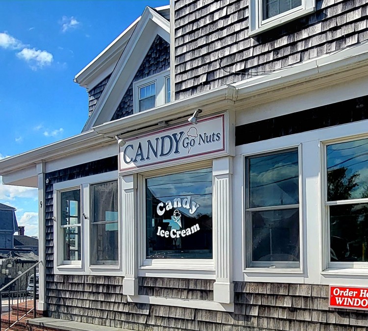 Candy Go Nuts (Woods&nbspHole,&nbspMA)